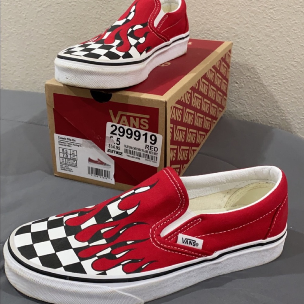 Flame Vans size 7.0